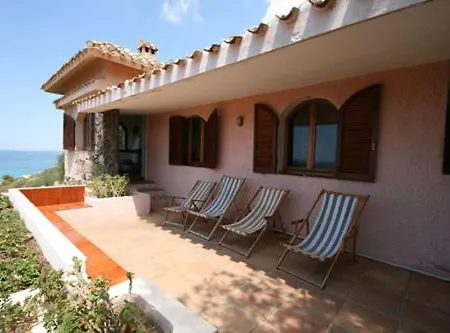 Villa In Torre Delle Stelle Maracalagonis Cagliari Provinz 44102 Marongiu
